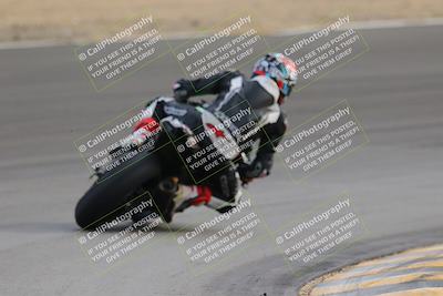 media/Dec-17-2022-SoCal Trackdays (Sat) [[224abd9271]]/Turn 10 Backside (120pm)/